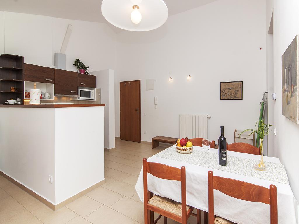 Apartments Ceja Near Sea Medulin Szoba fotó