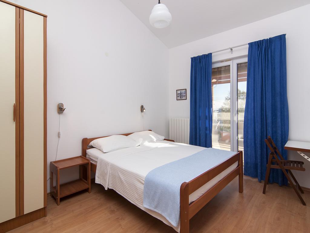 Apartments Ceja Near Sea Medulin Szoba fotó