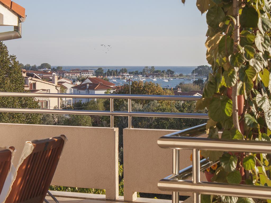 Apartments Ceja Near Sea Medulin Kültér fotó