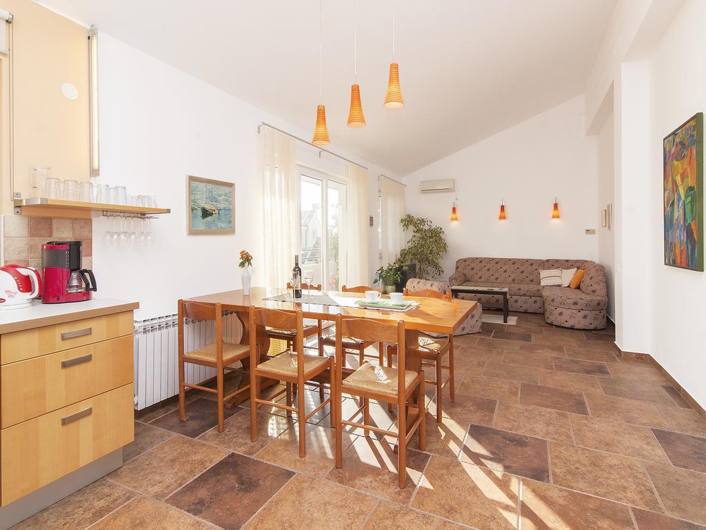Apartments Ceja Near Sea Medulin Kültér fotó