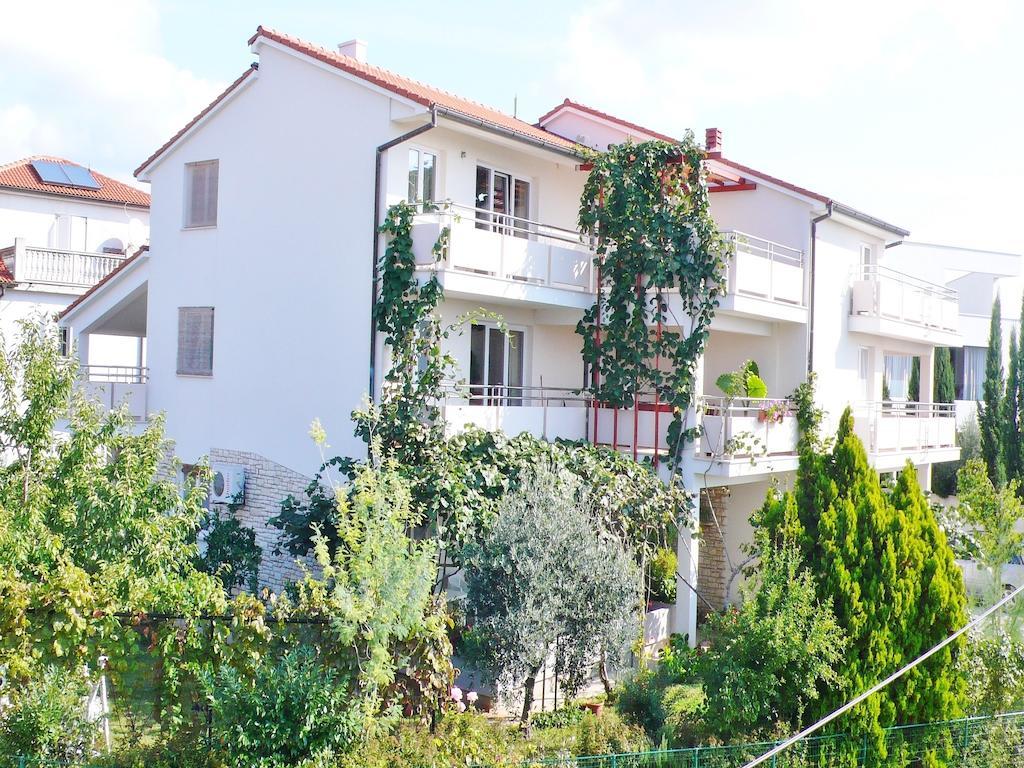 Apartments Ceja Near Sea Medulin Kültér fotó